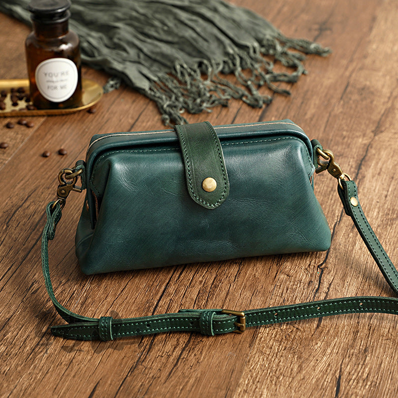 Retro Leather Clementine Purse