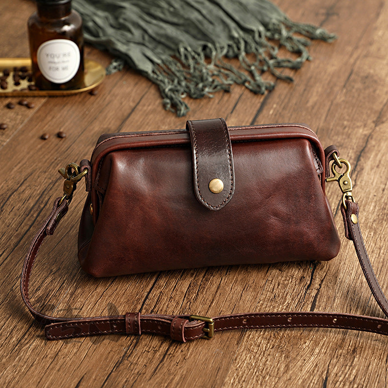 Retro Leather Clementine Purse