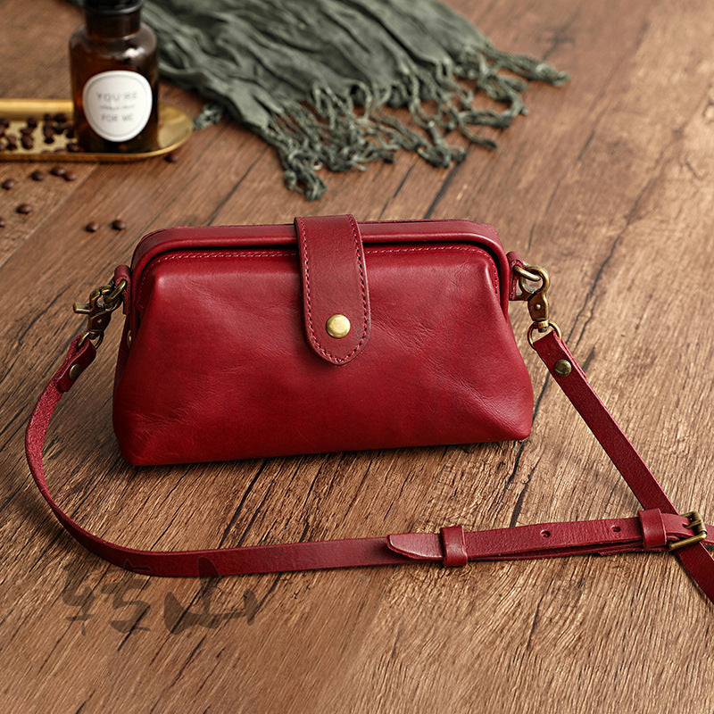 Retro Leather Clementine Purse