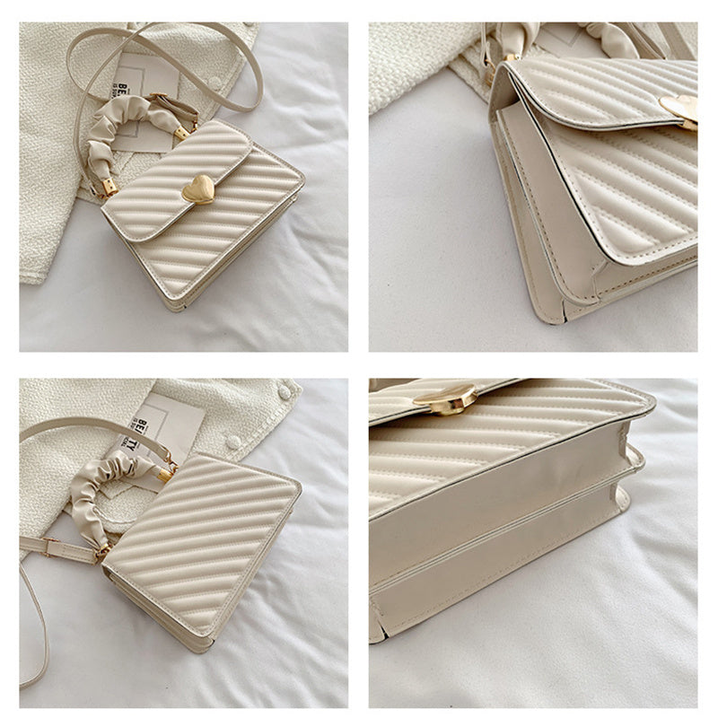 Retro Women Fashion Chain Shoulder Bags With Love Metal Design