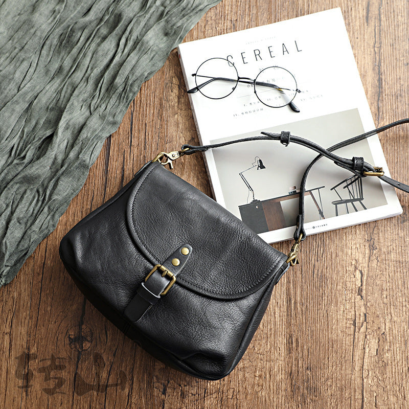Retro Handmade Vegetable Tanned Leather Bag